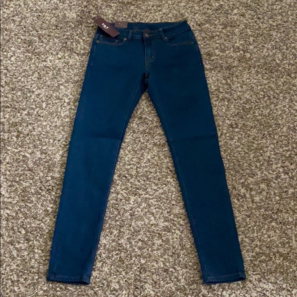Skinny jeans